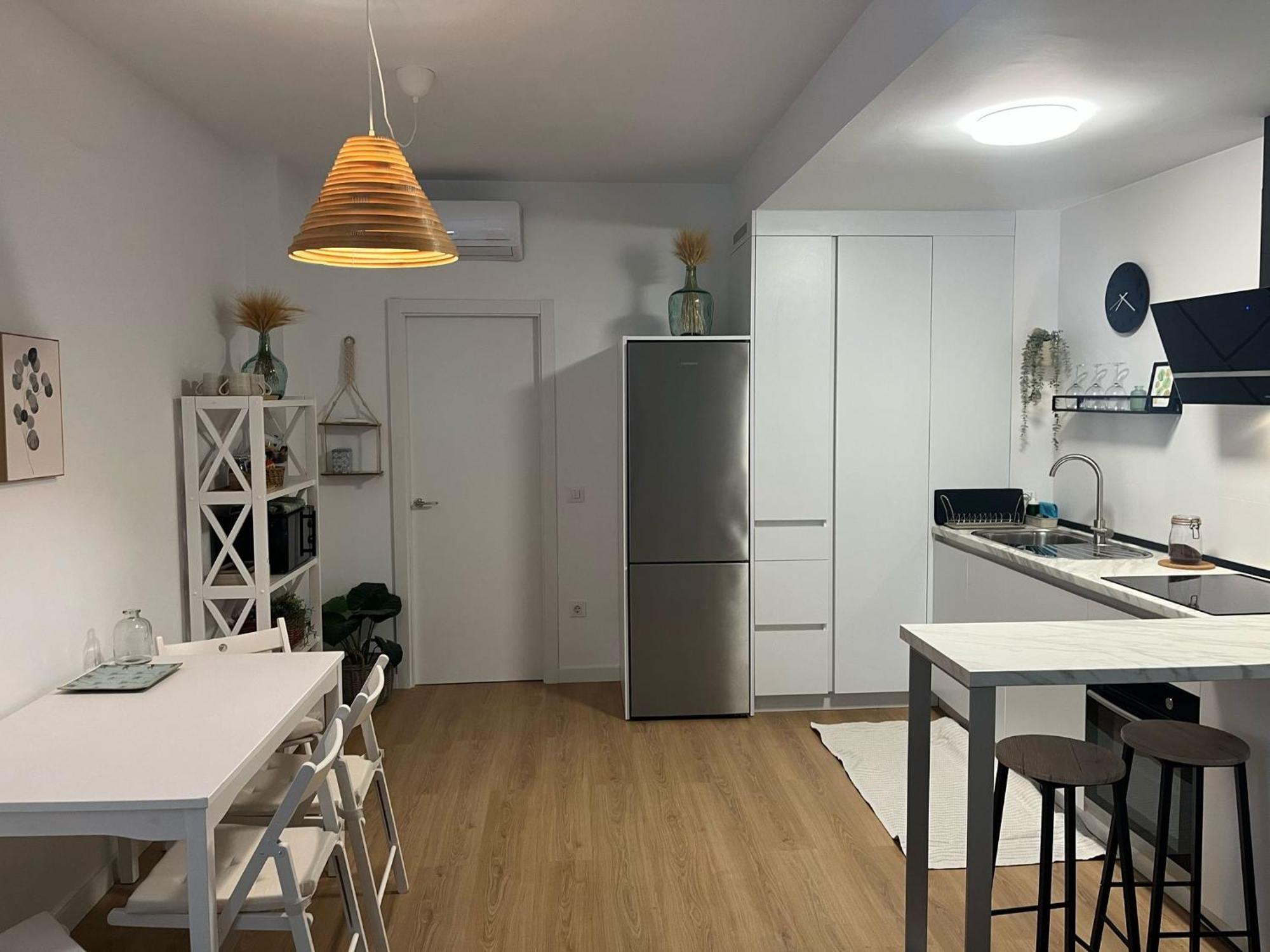 Apartamento Turistico Damajuana Parking Free Espartinas Eksteriør bilde